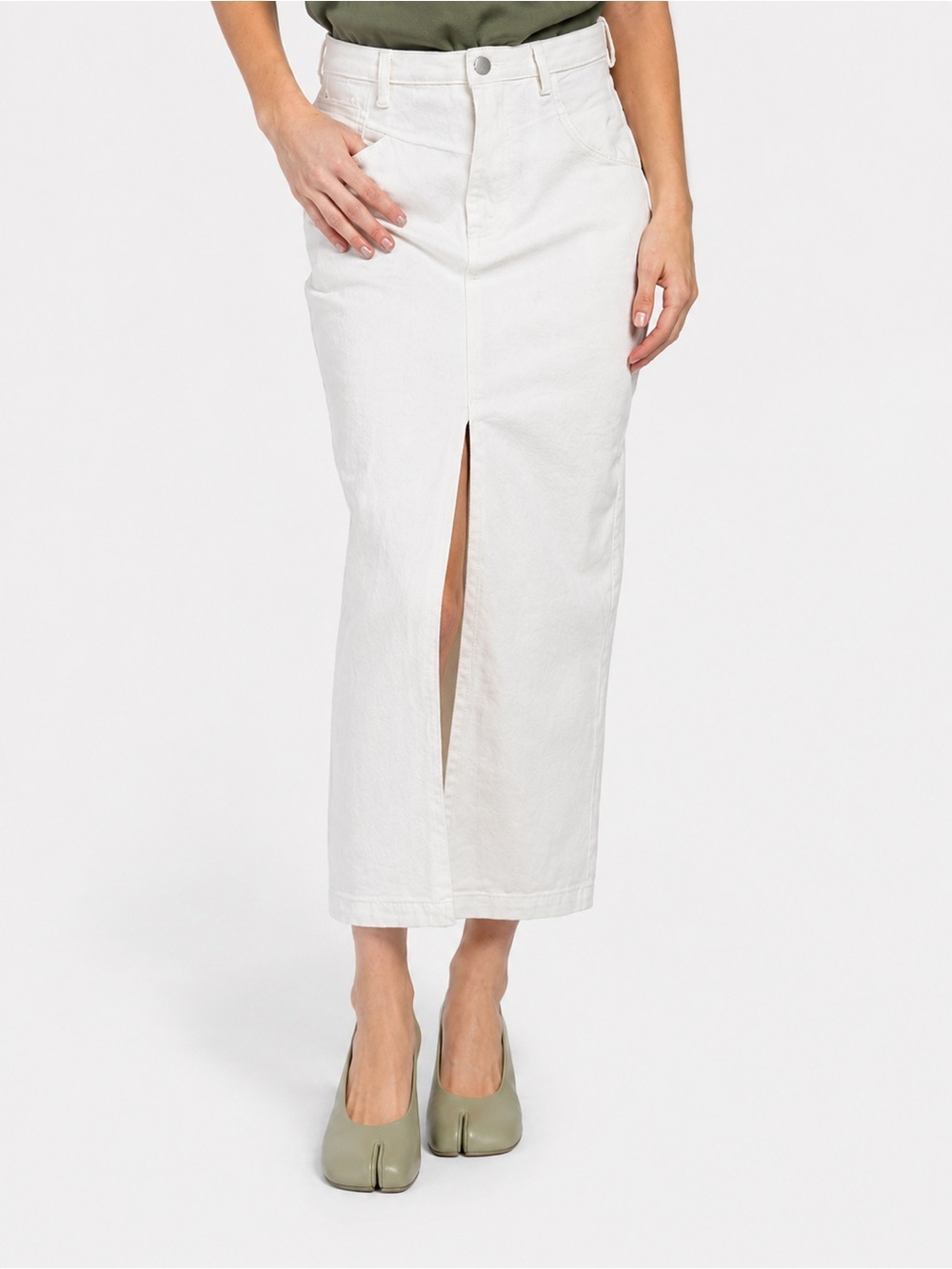 Reveriee White Front Slit Denim Column
Midi Skirt size M 100% Cotton